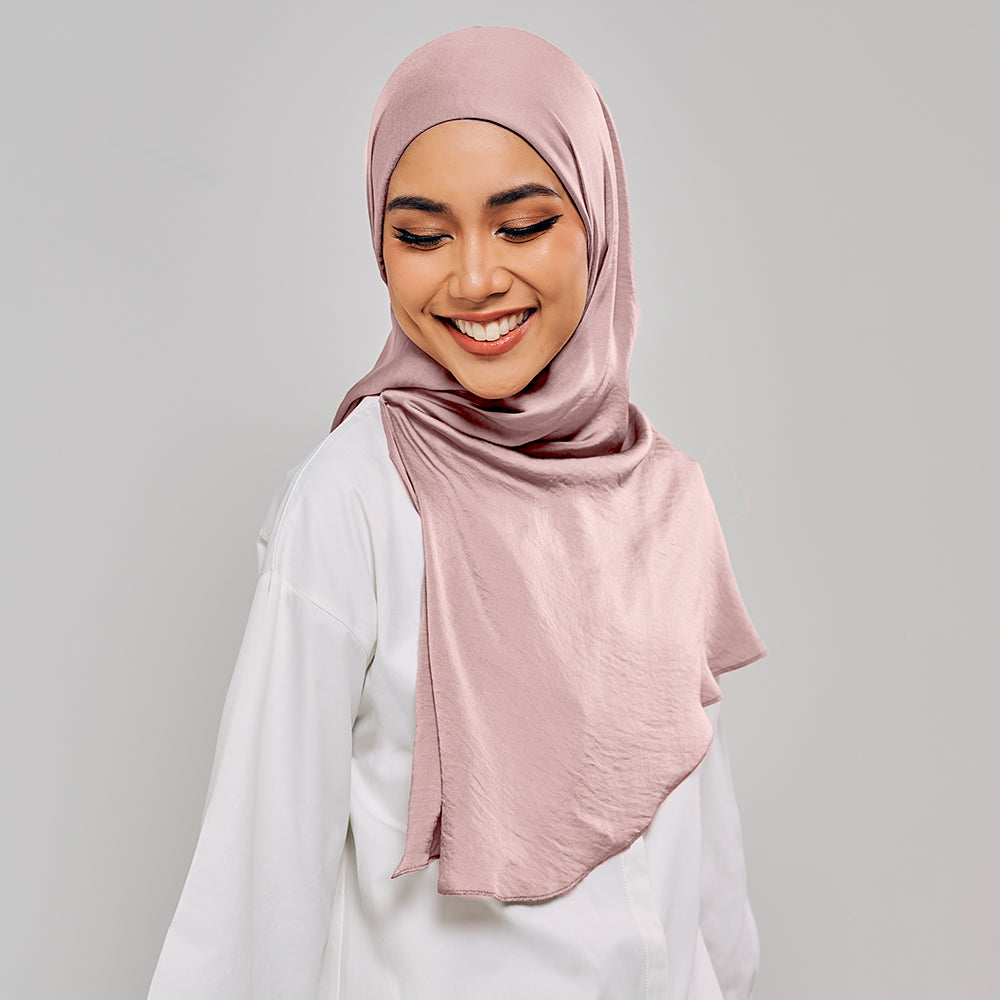 Niya Satin