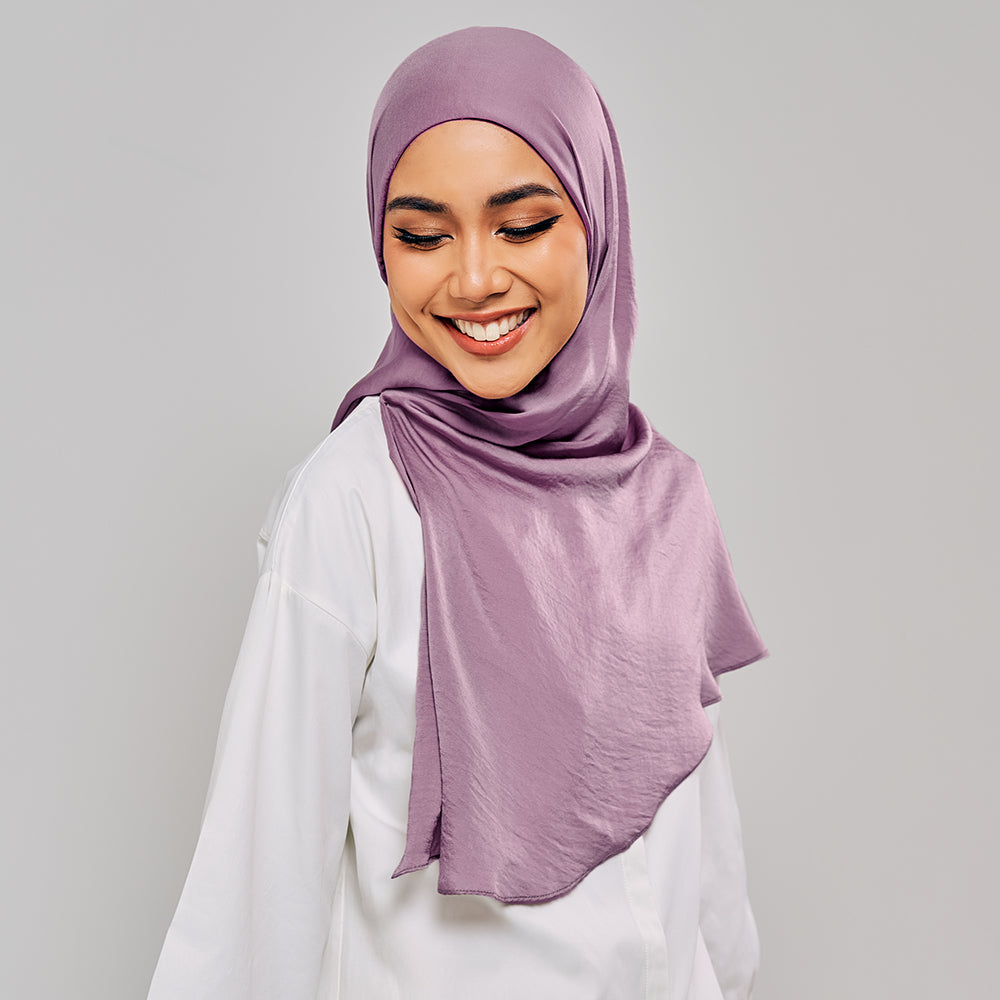 Niya Satin
