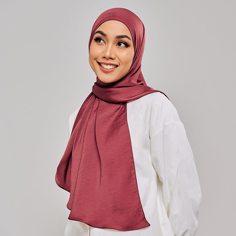 Niya Satin