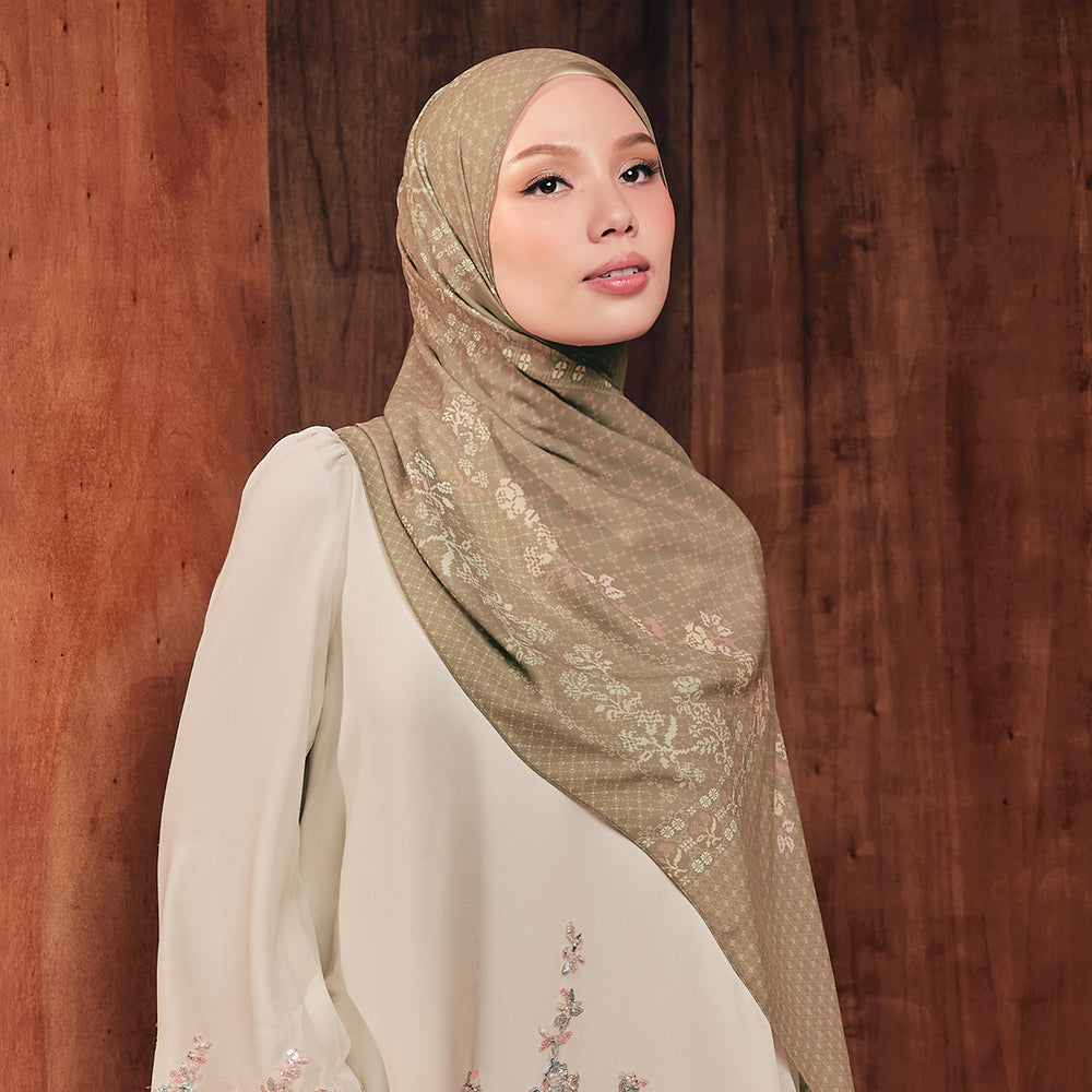 Cross Stitch - Shawl & Square
